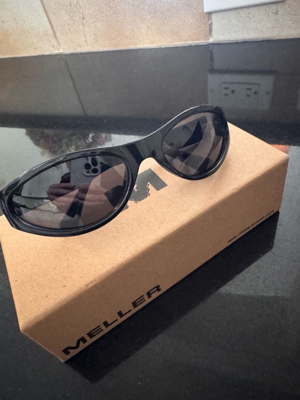 Meller Women’s Black Sunglasses - Sleek Polarized Shades